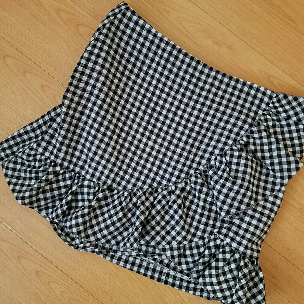 Forever 21 Gingham Skort Size S